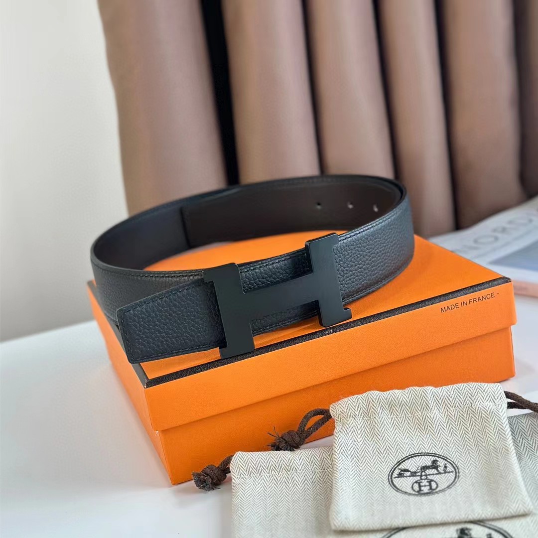 Hermes Reversible Leather  - FashionPlug