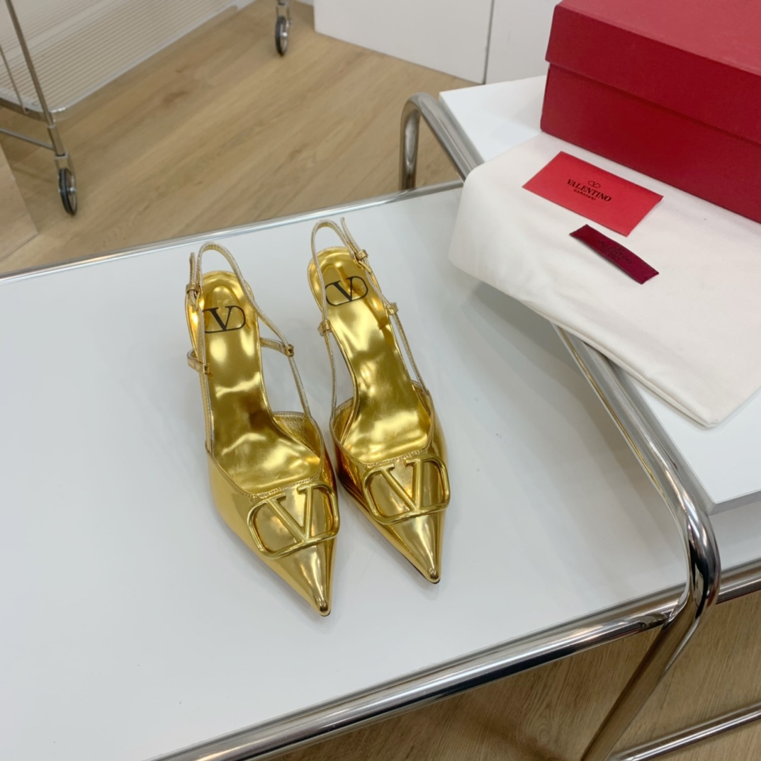 Valenti Valentino Garavani VLogo Signature Pump   80cm - FashionPlug
