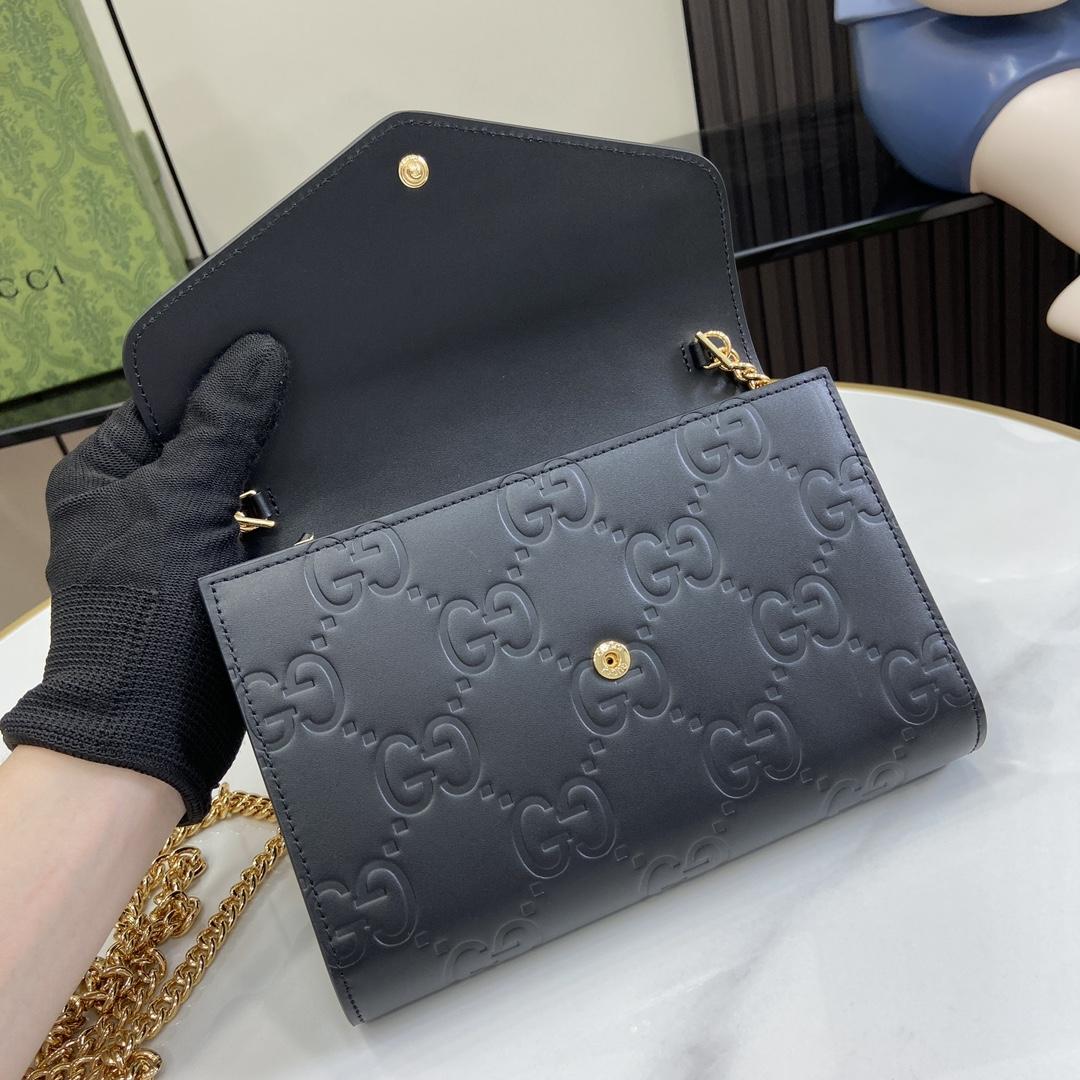 Gucci GG Chain Wallet - FashionPlug