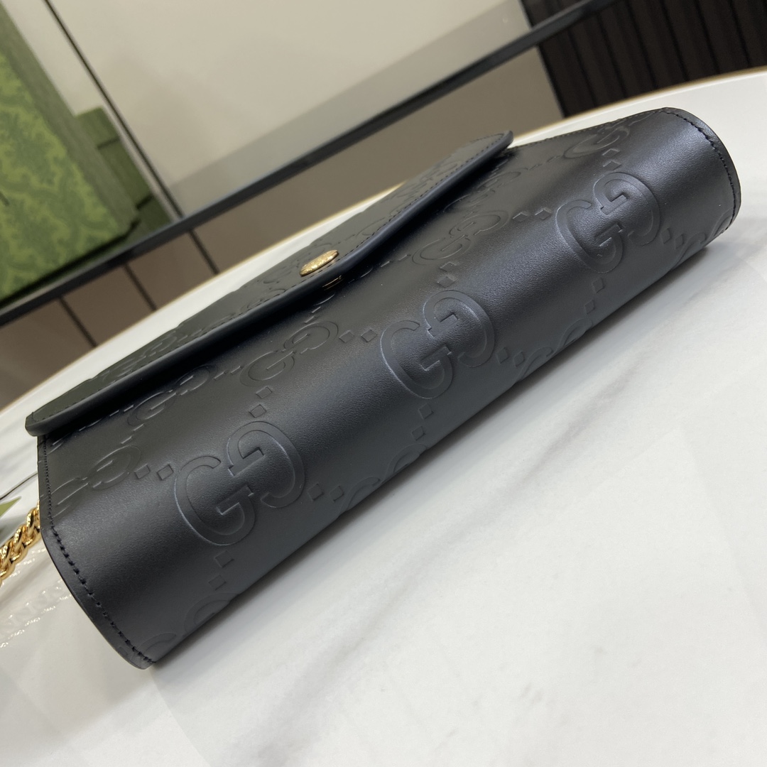 Gucci GG Chain Wallet - FashionPlug