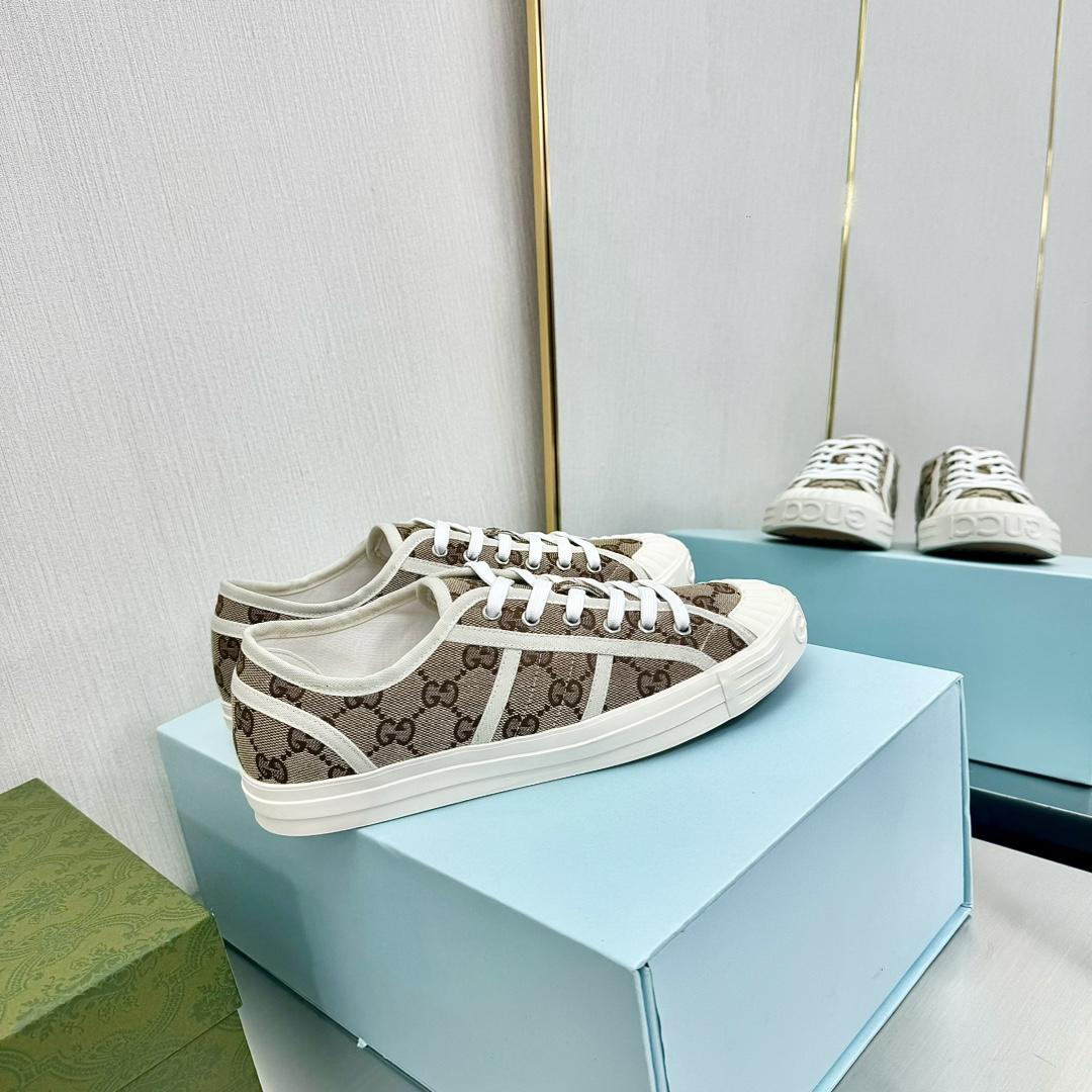 Gucci GG Sneaker - FashionPlug