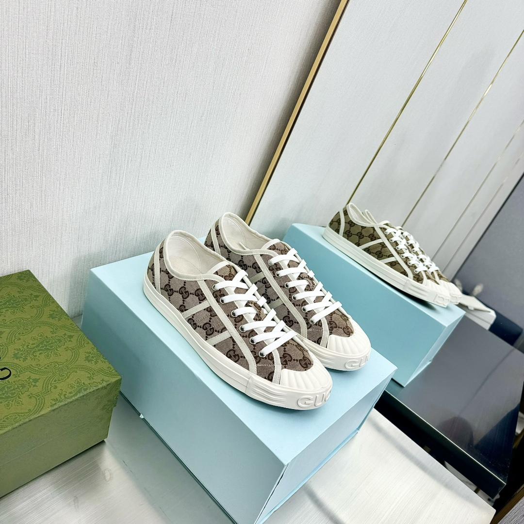 Gucci GG Sneaker - FashionPlug
