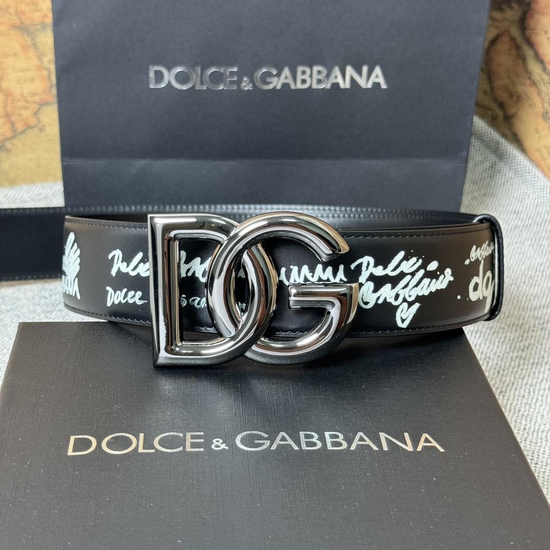 Dolce & Gabbana Graffiti-print Logo-buckle Belt - FashionPlug