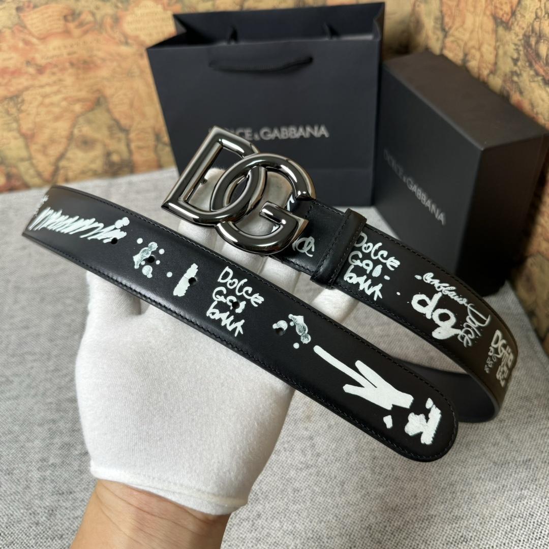Dolce & Gabbana Graffiti-print Logo-buckle Belt - FashionPlug
