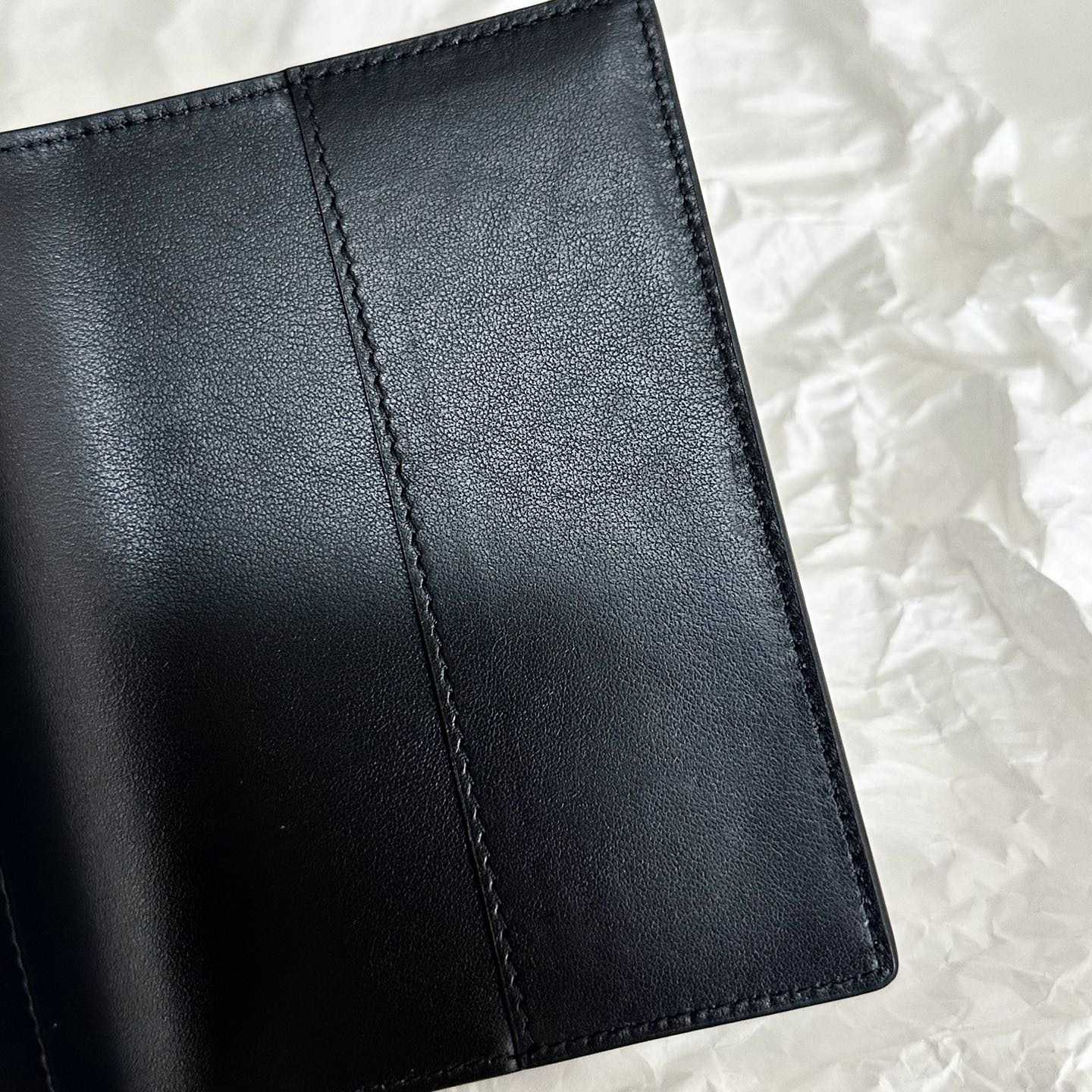 Balenciaga Passport Wallet  (14×10×1.5cm) - FashionPlug