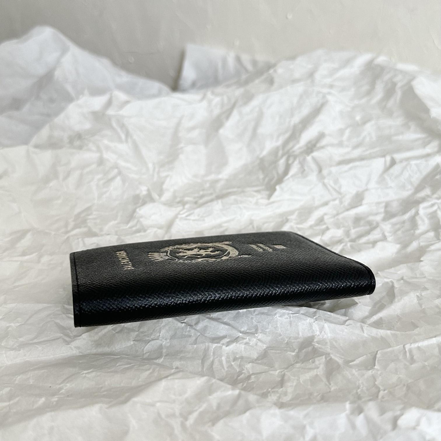 Balenciaga Passport Wallet  (14×10×1.5cm) - FashionPlug