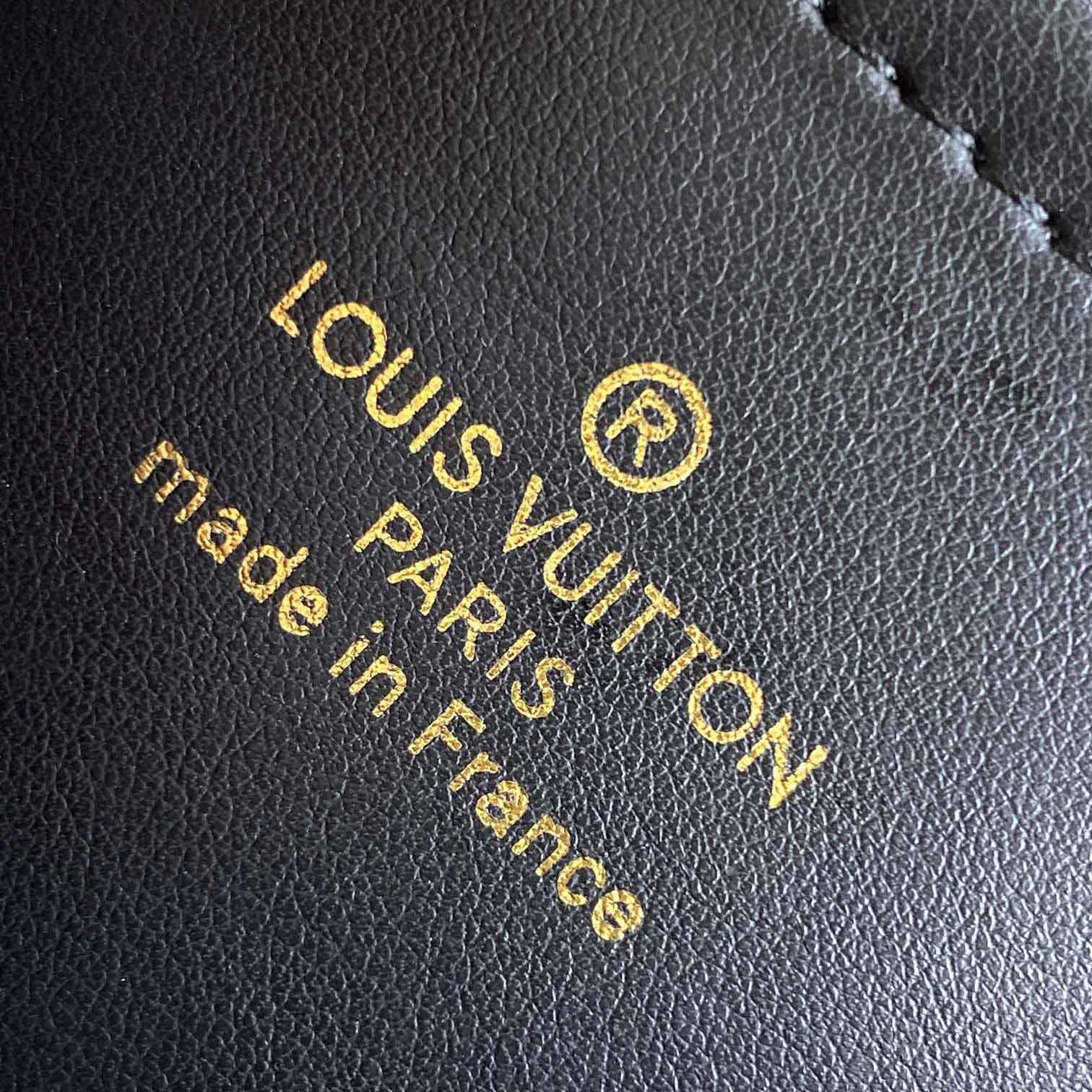 Louis Vuitton Pico GO-14   M23625 - FashionPlug
