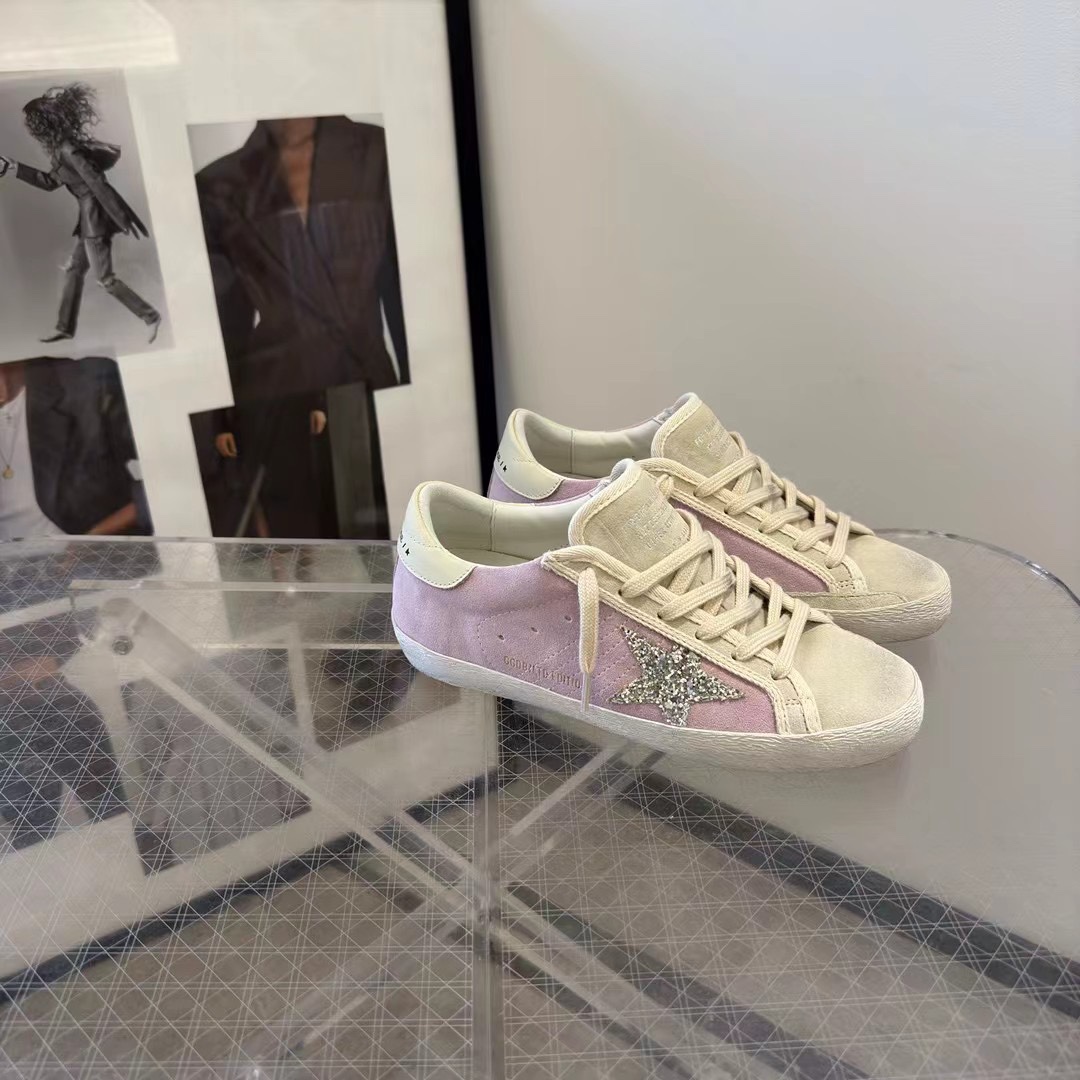 Golden Goose Sneakers - FashionPlug