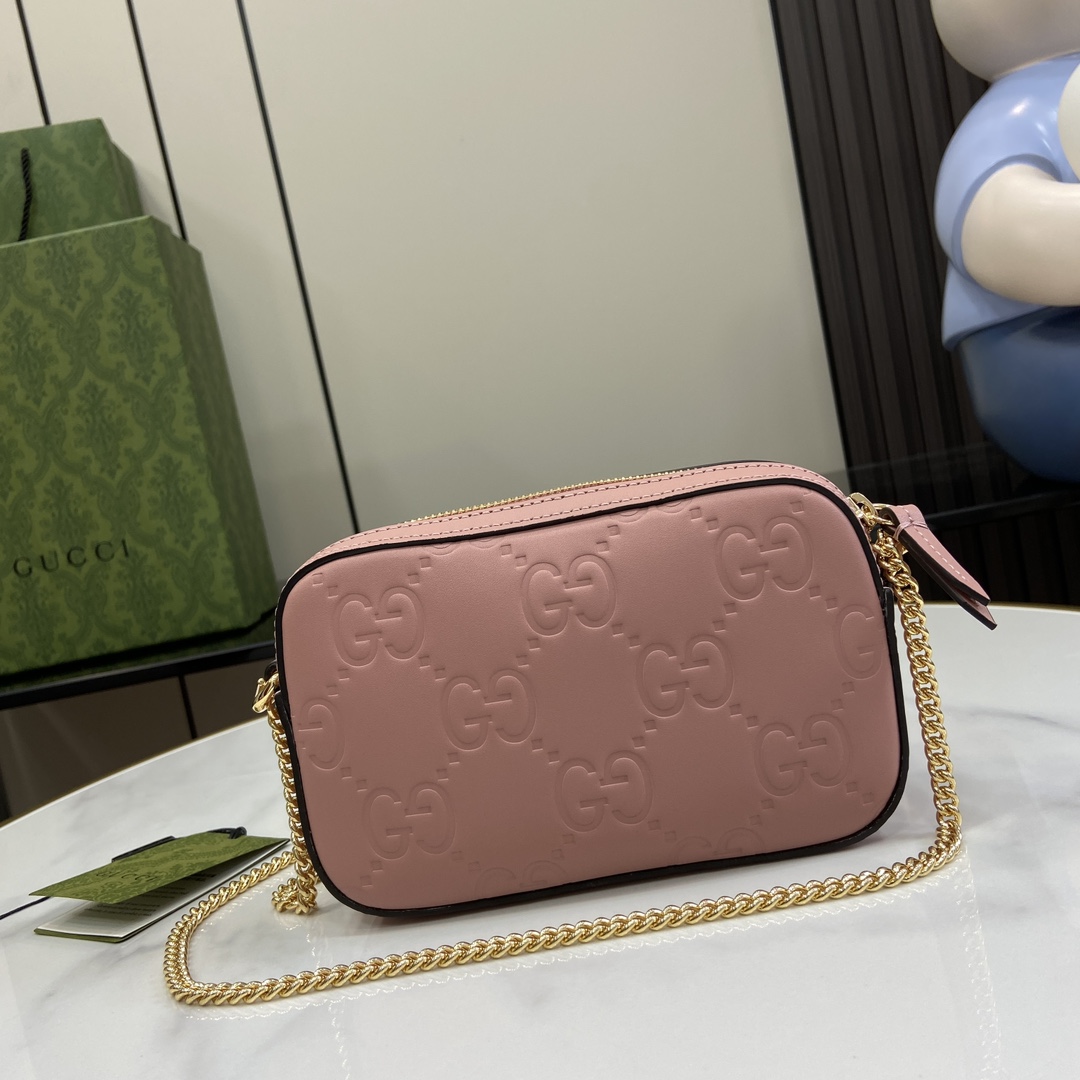 Gucci GG Super Mini Shoulder Bag - FashionPlug