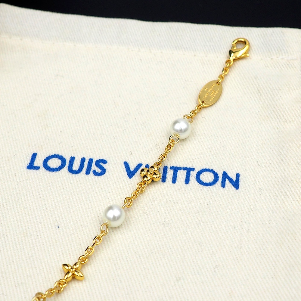 Louis Vuitton Louisa Bracelet  M1429A - FashionPlug
