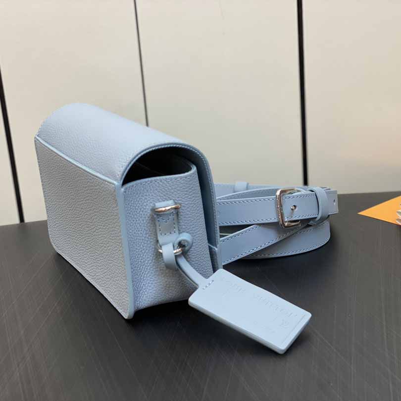 Louis Vuitton Fastline Wearable Wallet   M82804 - FashionPlug