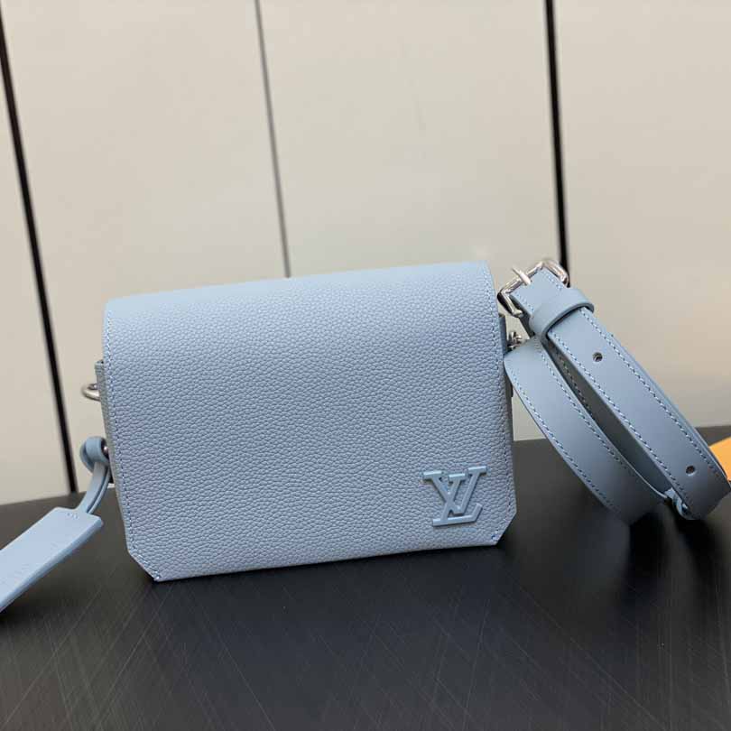Louis Vuitton Fastline Wearable Wallet   M82804 - FashionPlug