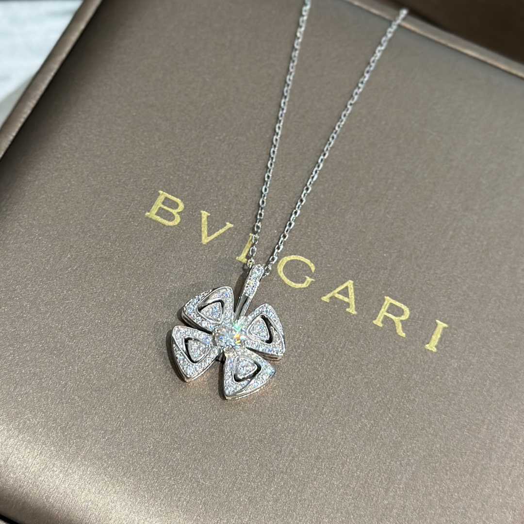 Bvlgari Fiorever Necklace - FashionPlug