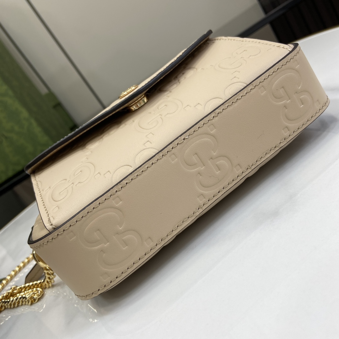 Gucci GG Super Mini Shoulder Bag - FashionPlug