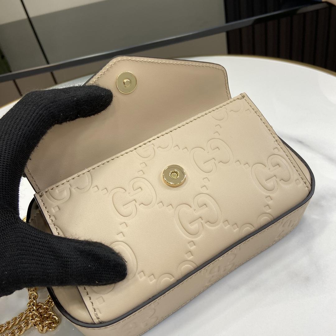 Gucci GG Super Mini Shoulder Bag - FashionPlug