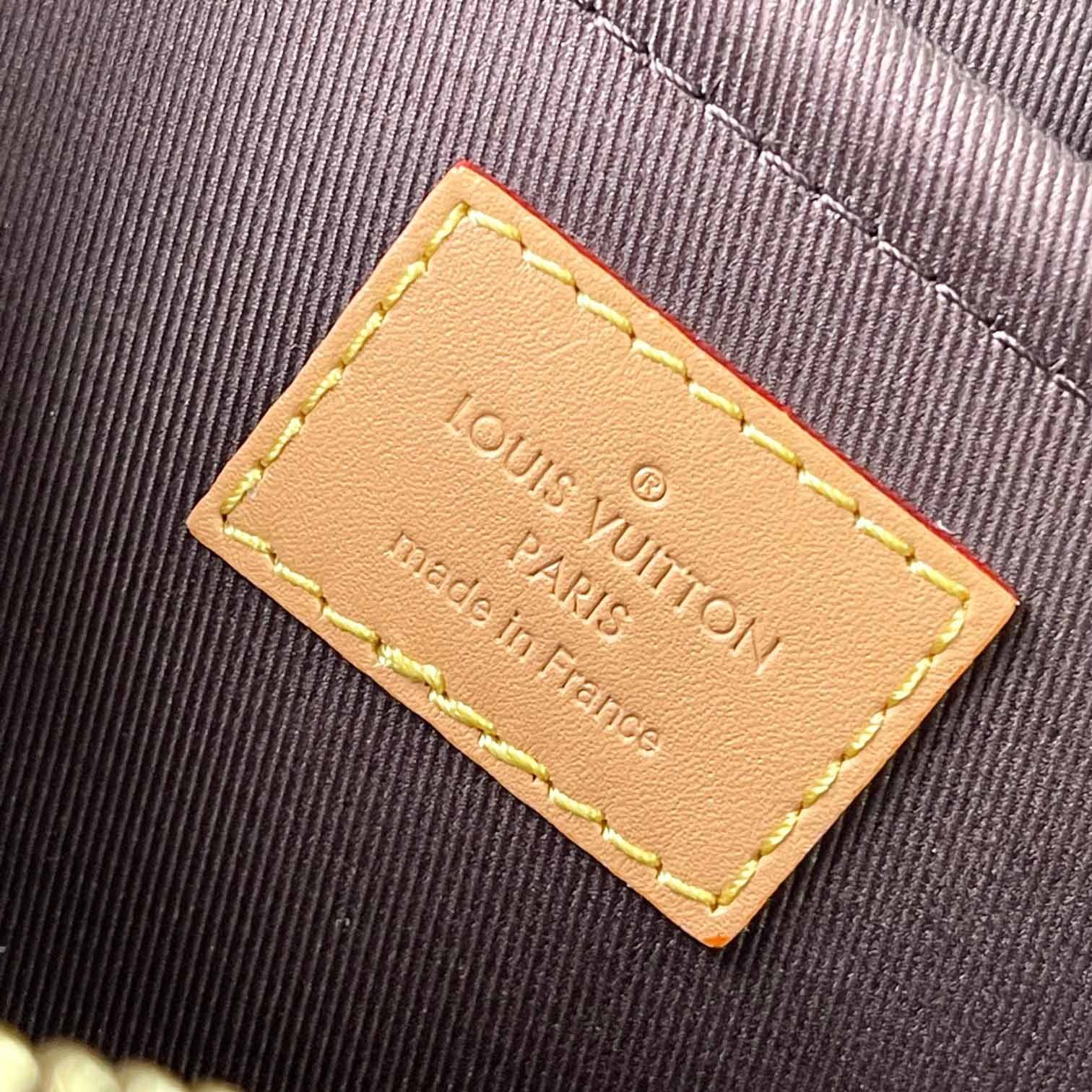Louis Vuitton Envelope Messenger   M24820 - FashionPlug