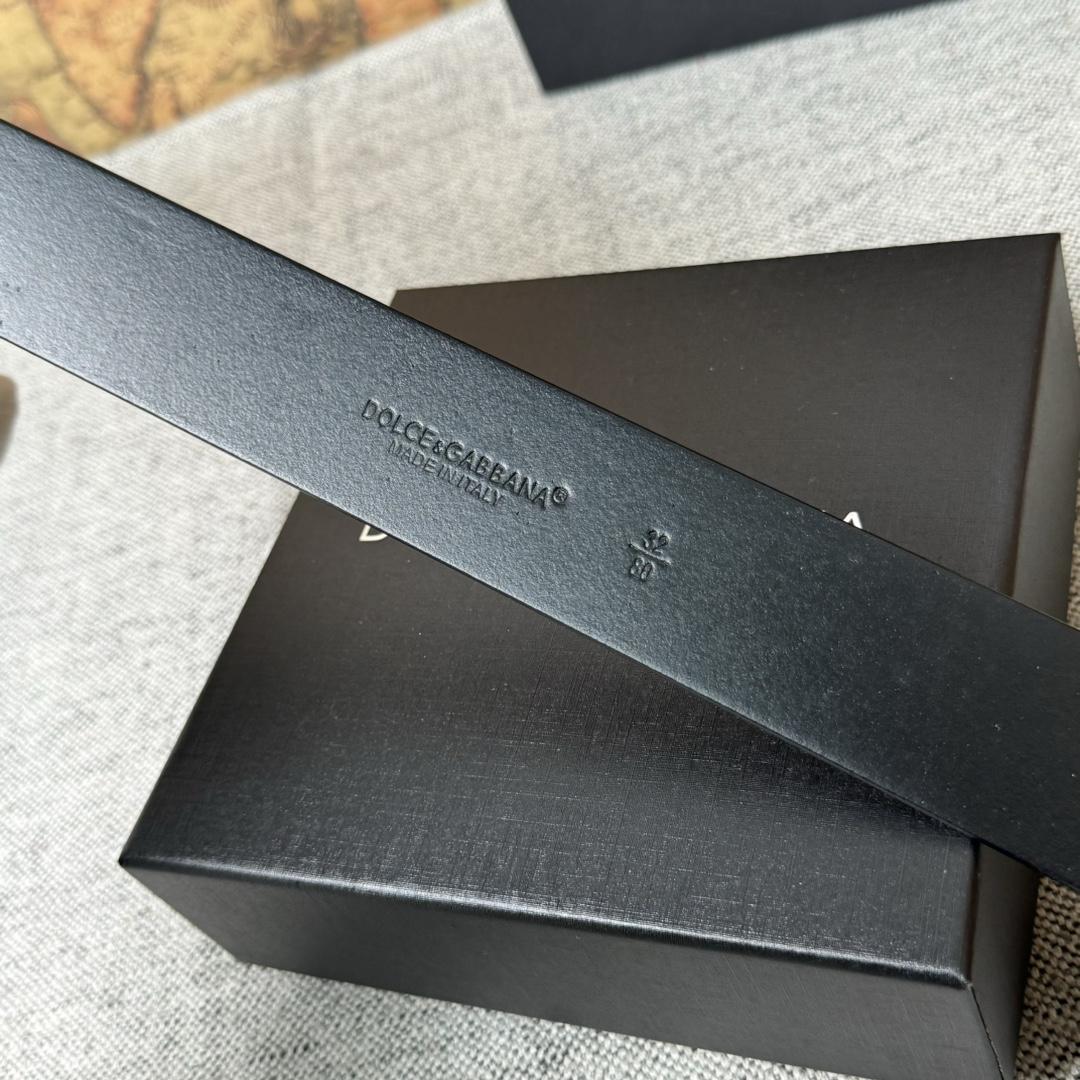Dolce & Gabbana DG Logo-buckle Leather Belt   40mm - FashionPlug