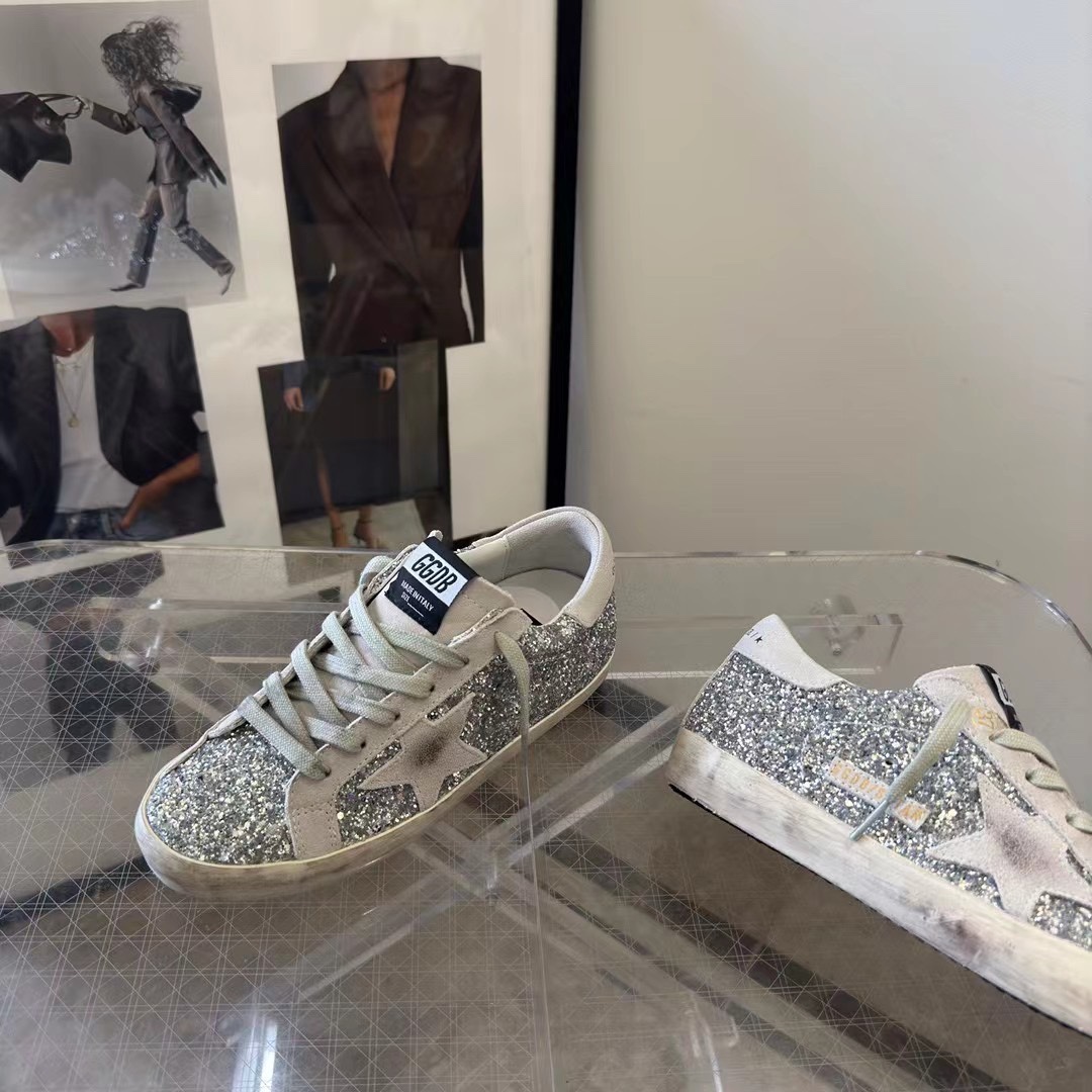 Golden Goose Sneakers - FashionPlug
