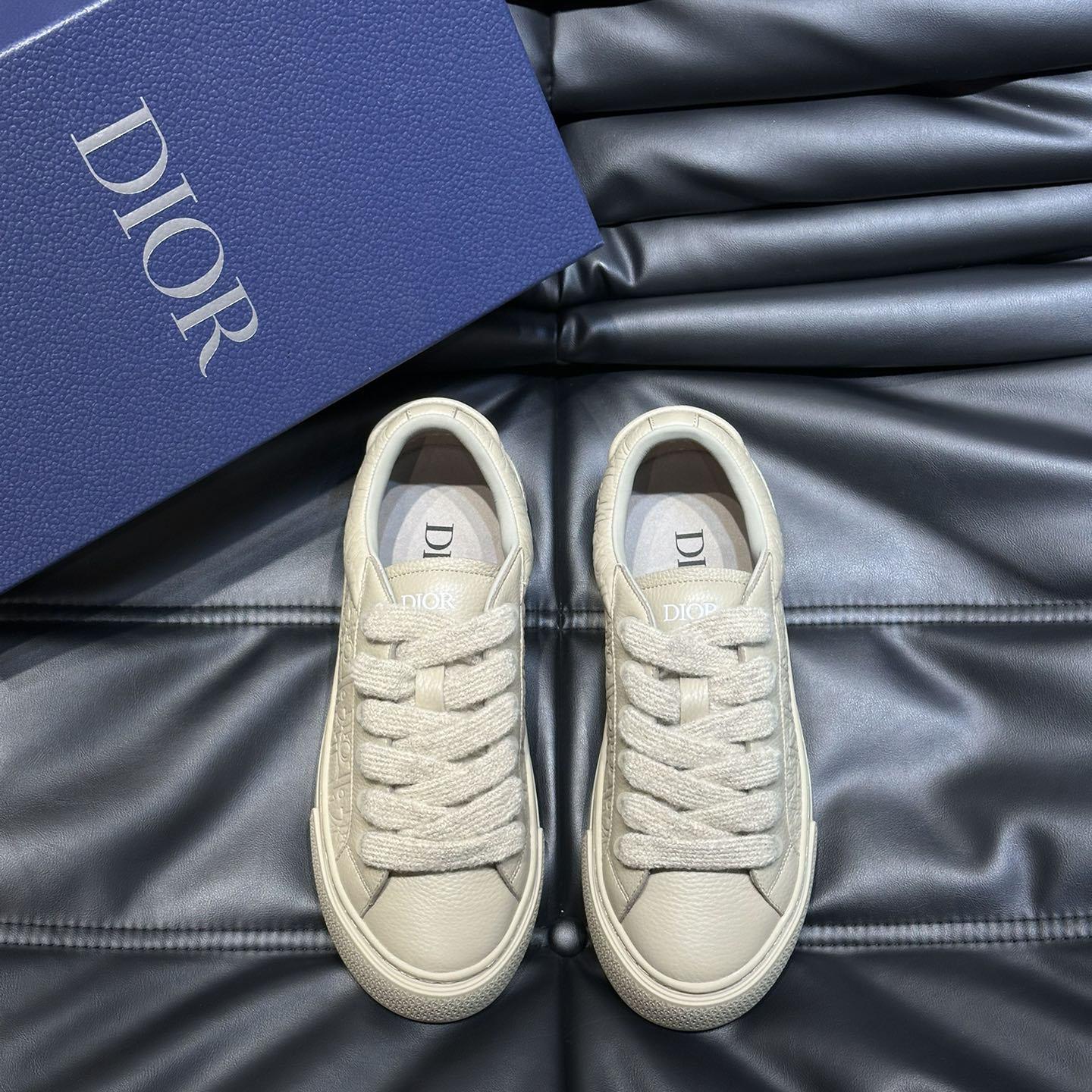 Dior B33 Sneaker  - FashionPlug