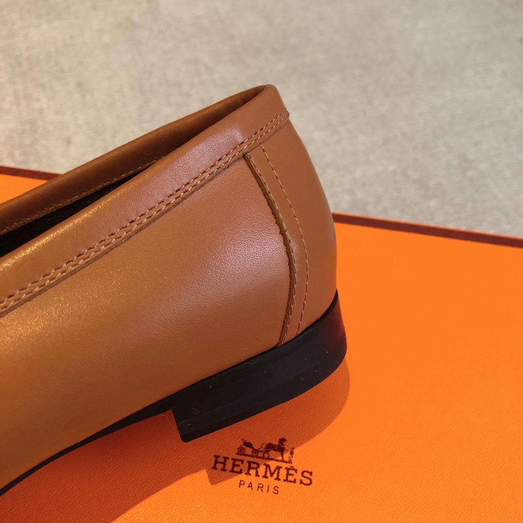 Hermes Royal Loafer - FashionPlug