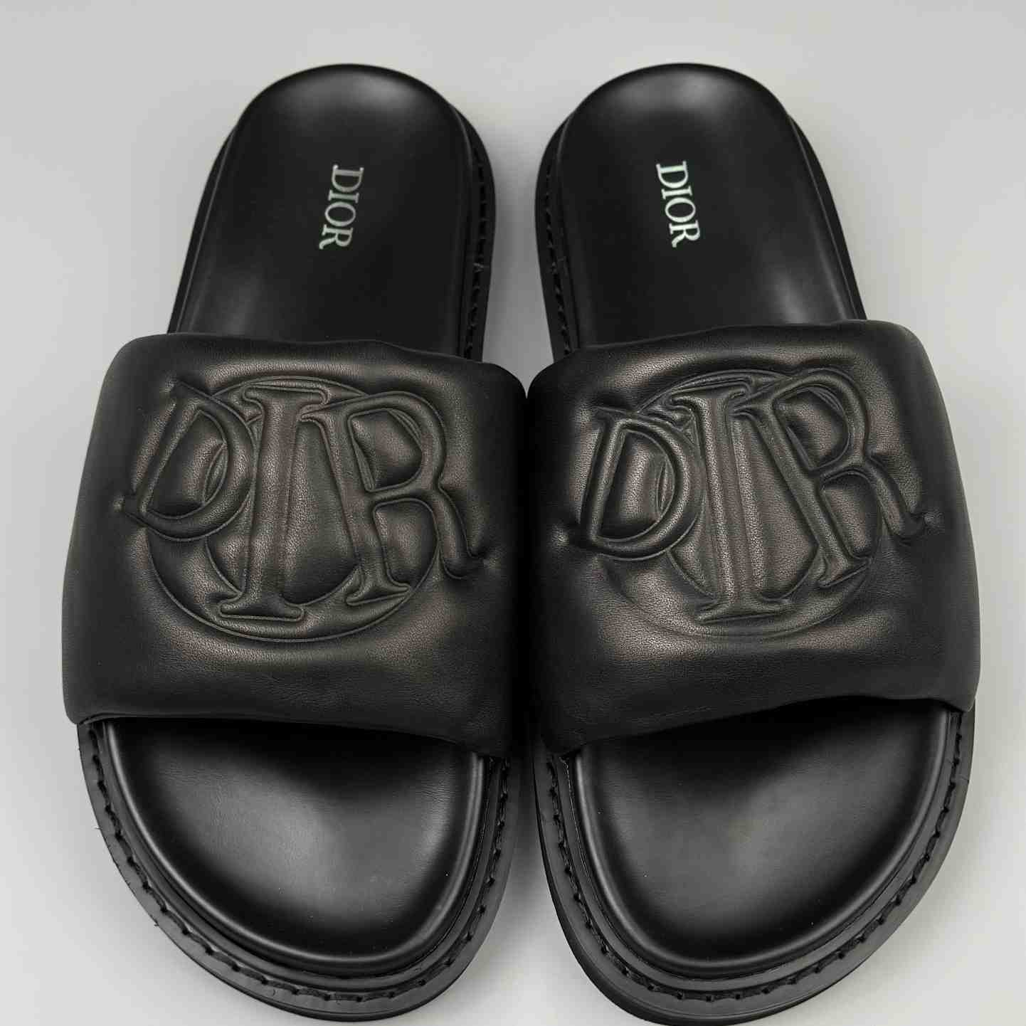 Dior Aqua Sandal - FashionPlug