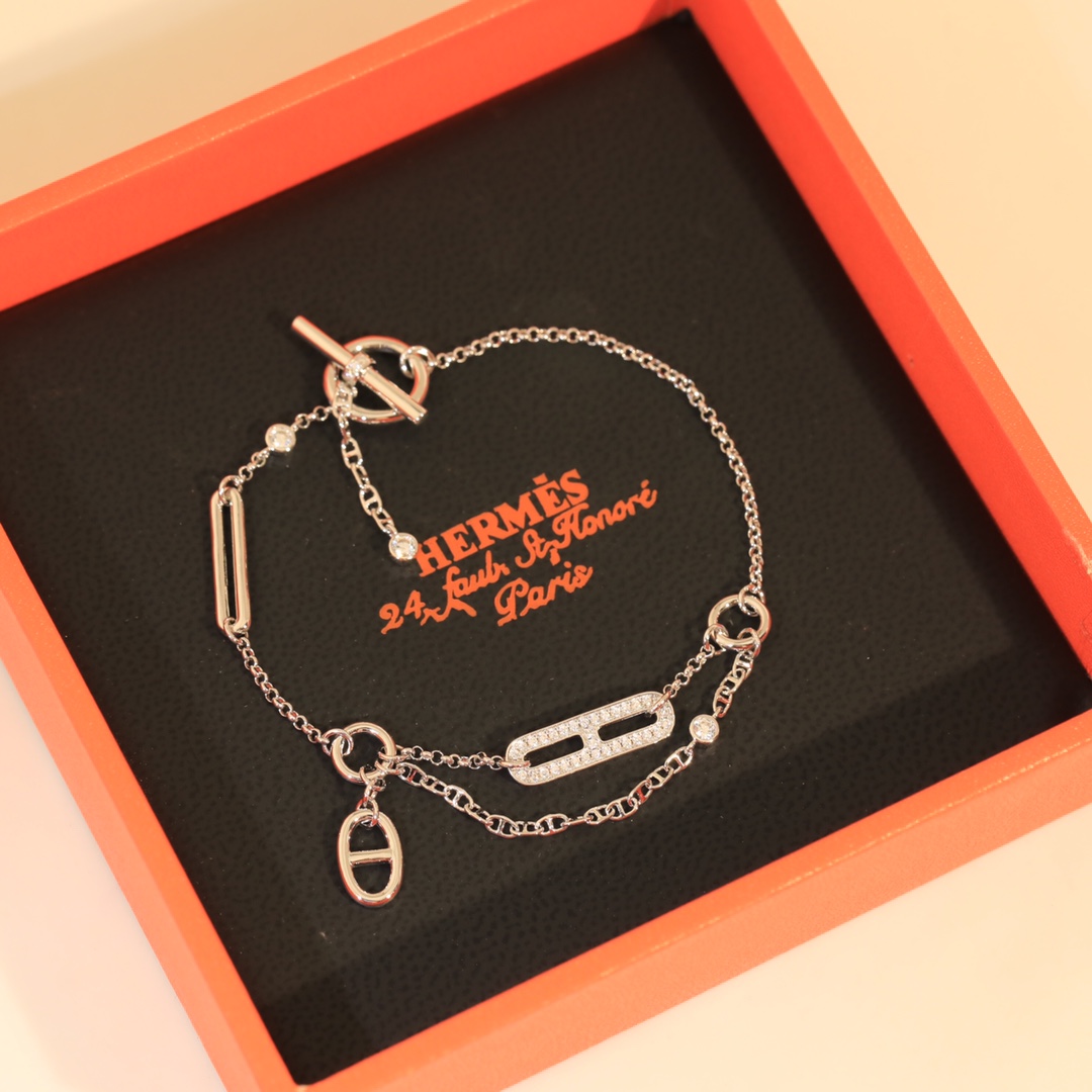 Hermes Chaine d'ancre Chaos Bracelet - FashionPlug