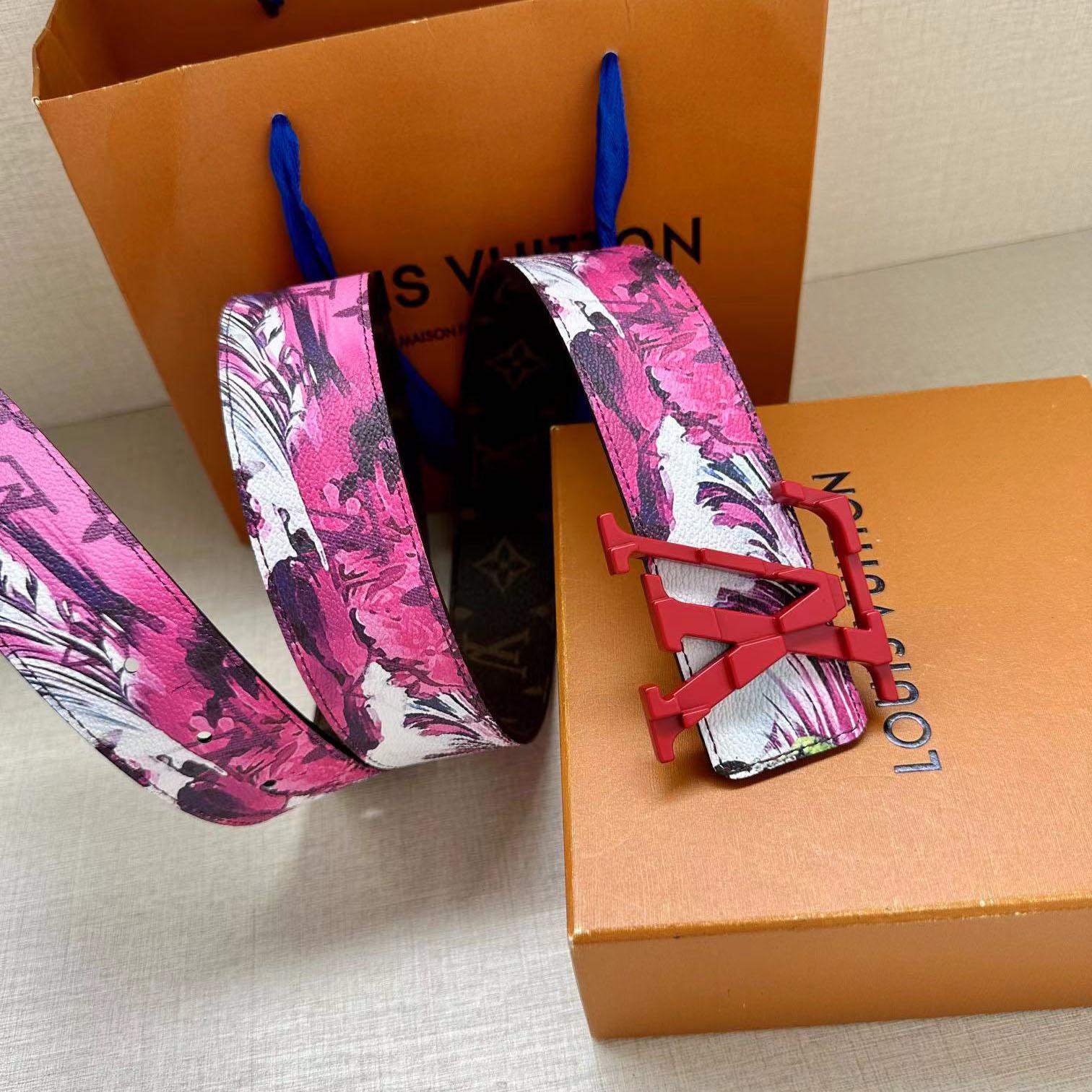 Louis Vuitton LV Tag 40mm Reversible Belt - FashionPlug