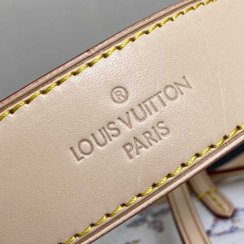 Louis Vuitton CarryAll PM   M24707 - FashionPlug