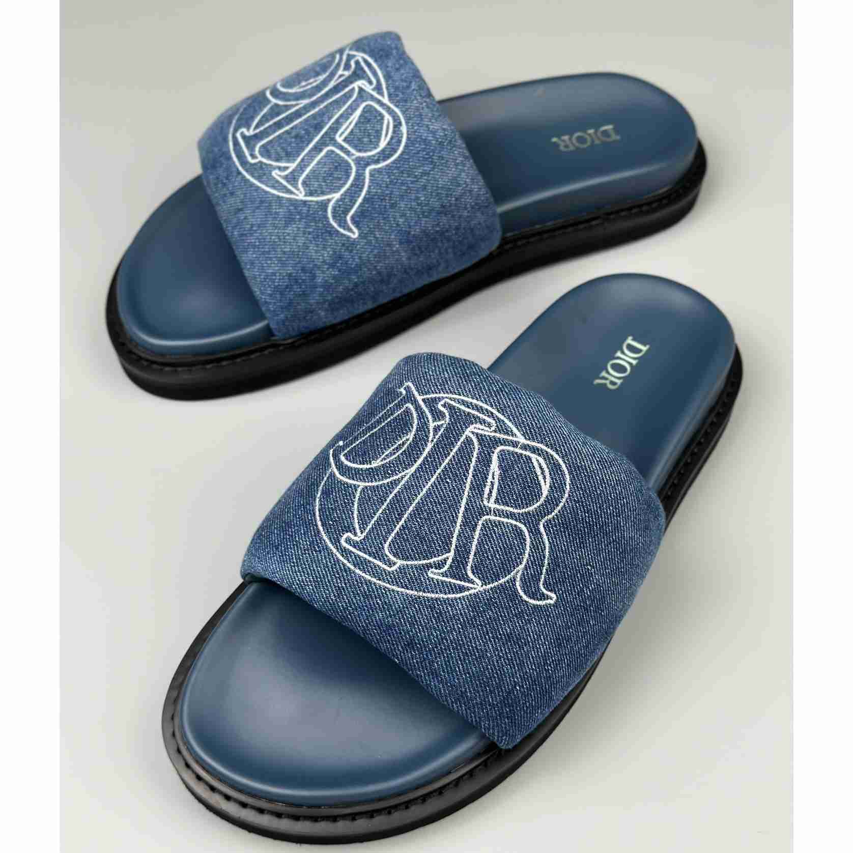Dior Aqua Sandal - FashionPlug