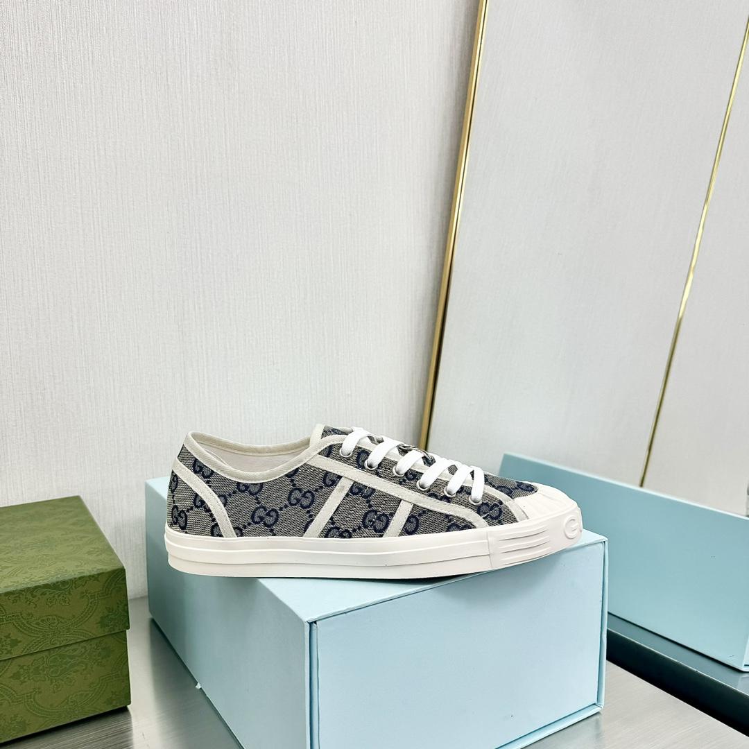 Gucci GG Sneaker - FashionPlug
