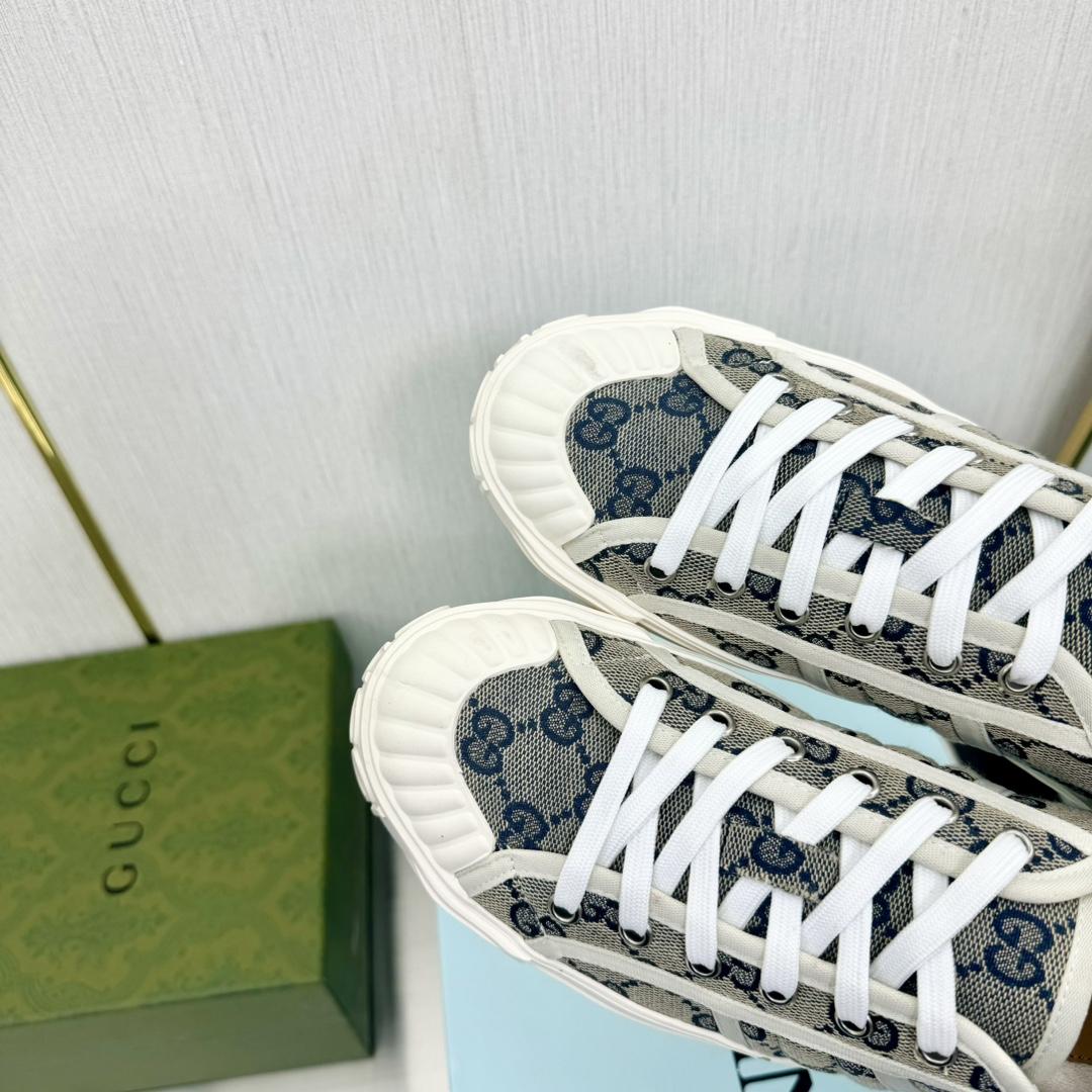 Gucci GG Sneaker - FashionPlug