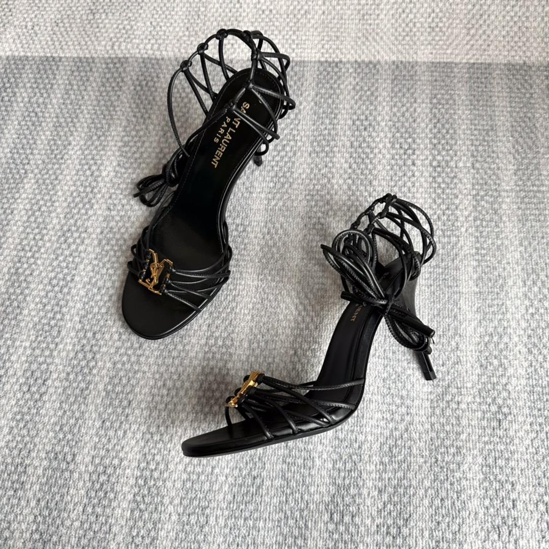 Saint Laurent Babylone Sandals In Smooth Leather - FashionPlug