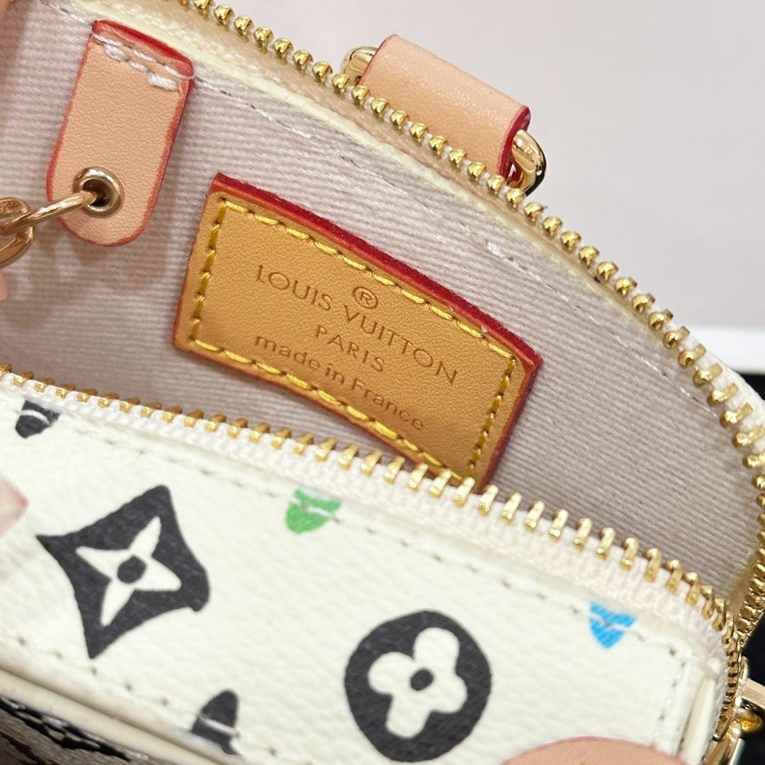 Louis Vuitton Monogram Craggy Trunk Key Holder and Bag Charm    - FashionPlug