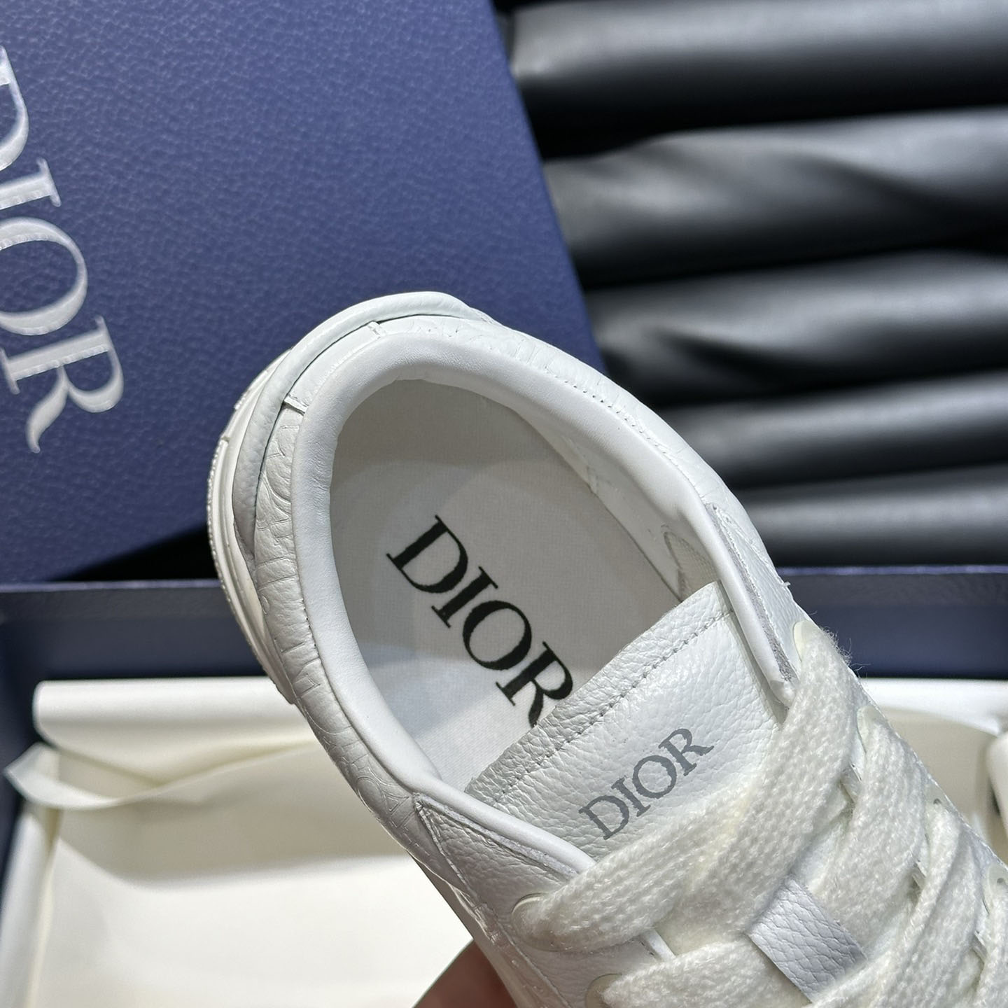 Dior B33 Sneaker  - FashionPlug