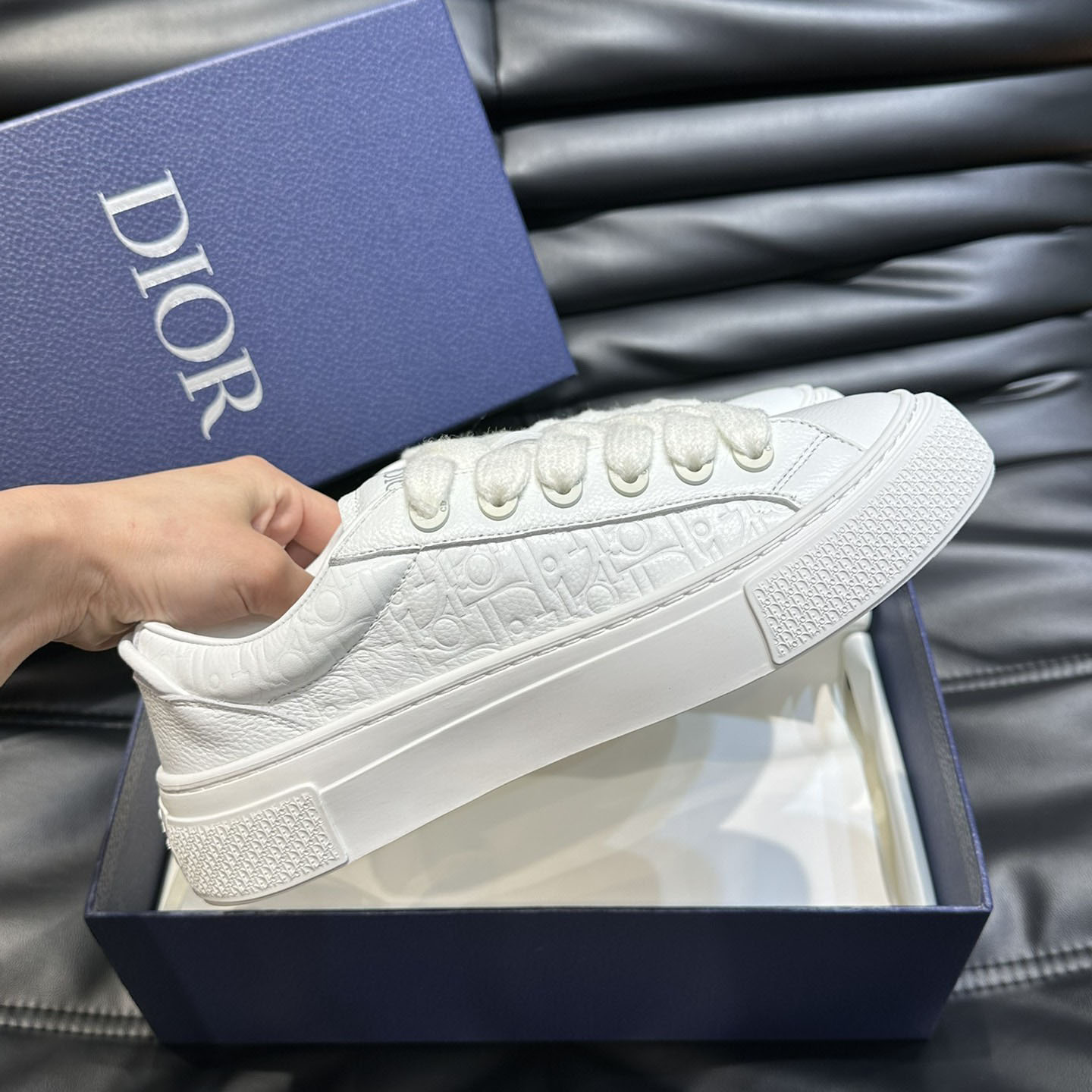 Dior B33 Sneaker  - FashionPlug