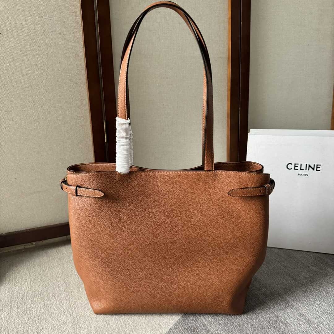 Celine Medium Cabas Anais Cuir Triomphe In Grained Calfskin - FashionPlug