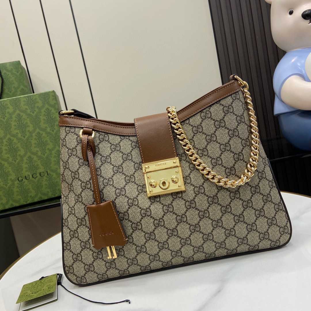 Gucci Padlock GG Medium Shoulder Bag - FashionPlug