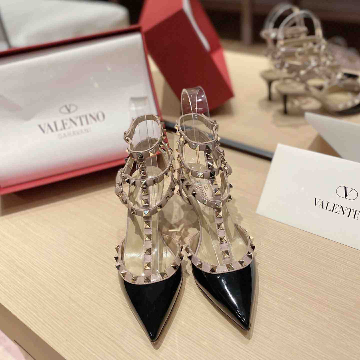 Valenti Garavani Rockstud 65mm Caged Pumps - FashionPlug