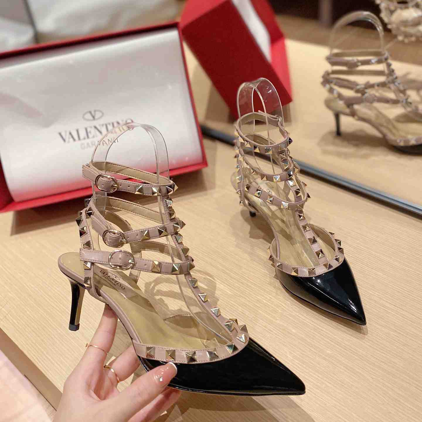 Valenti Garavani Rockstud 65mm Caged Pumps - FashionPlug