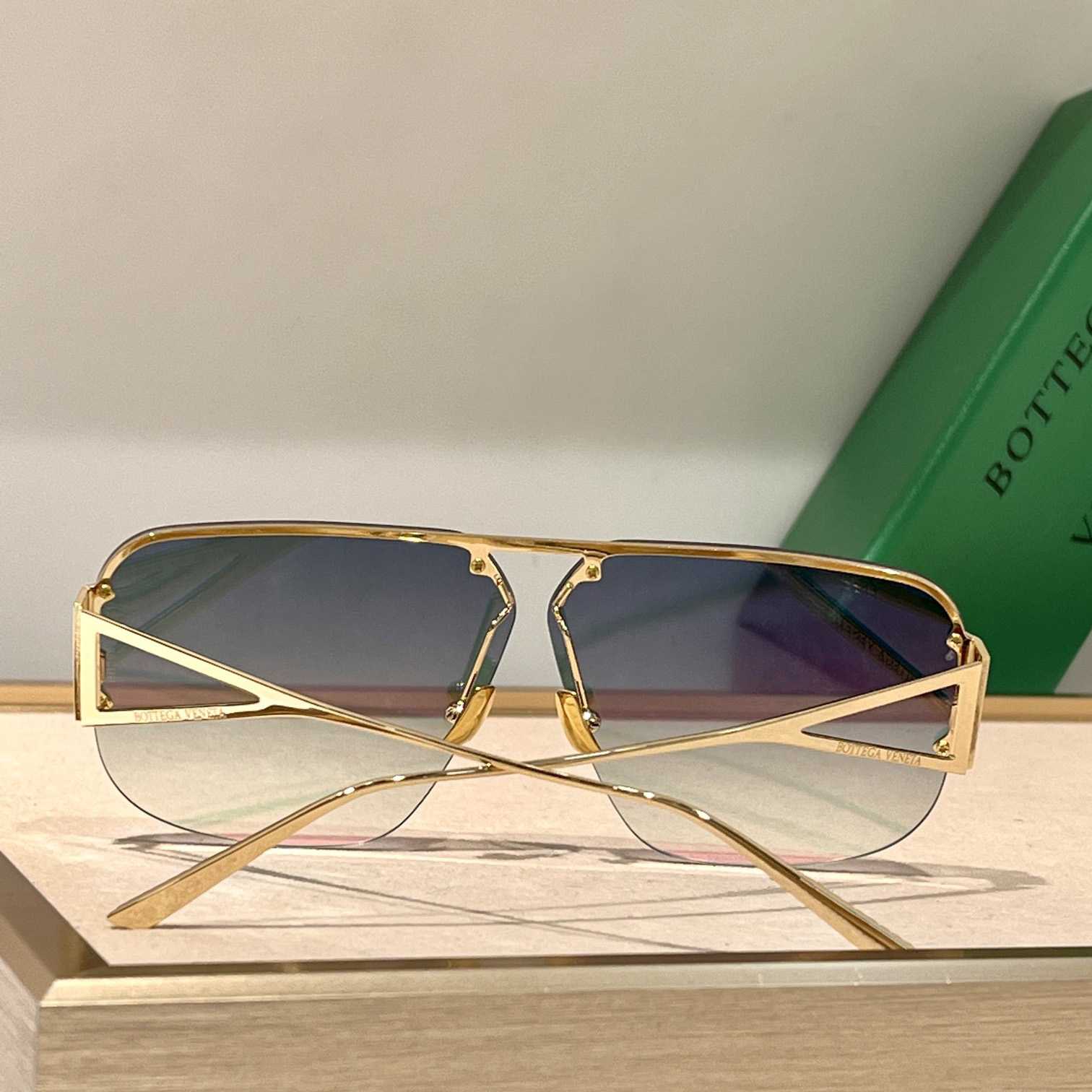 Bottega Veneta BV1065  Sunglasses    - FashionPlug