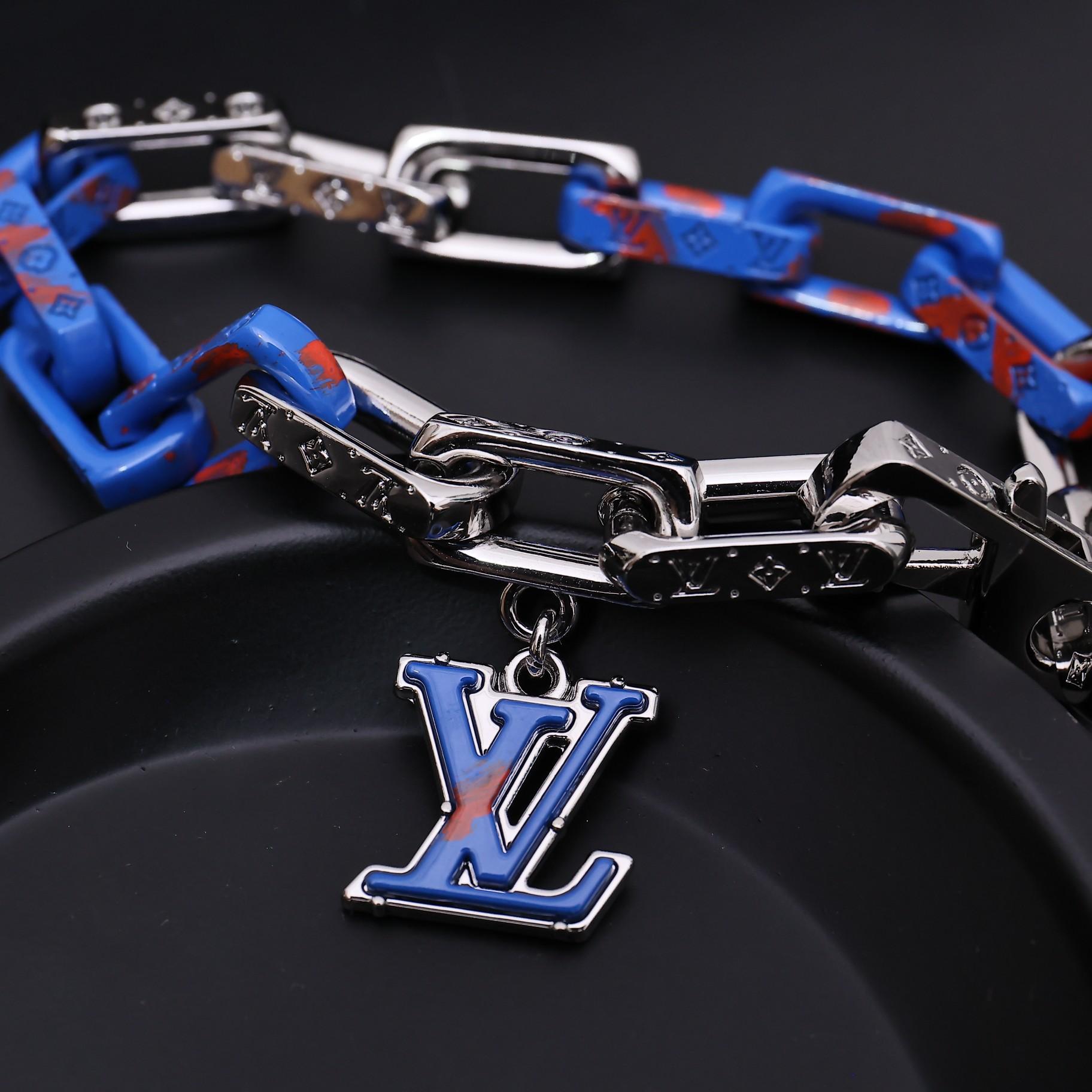 Louis Vuitton Monogram Chain Bracelet  M1229M - FashionPlug