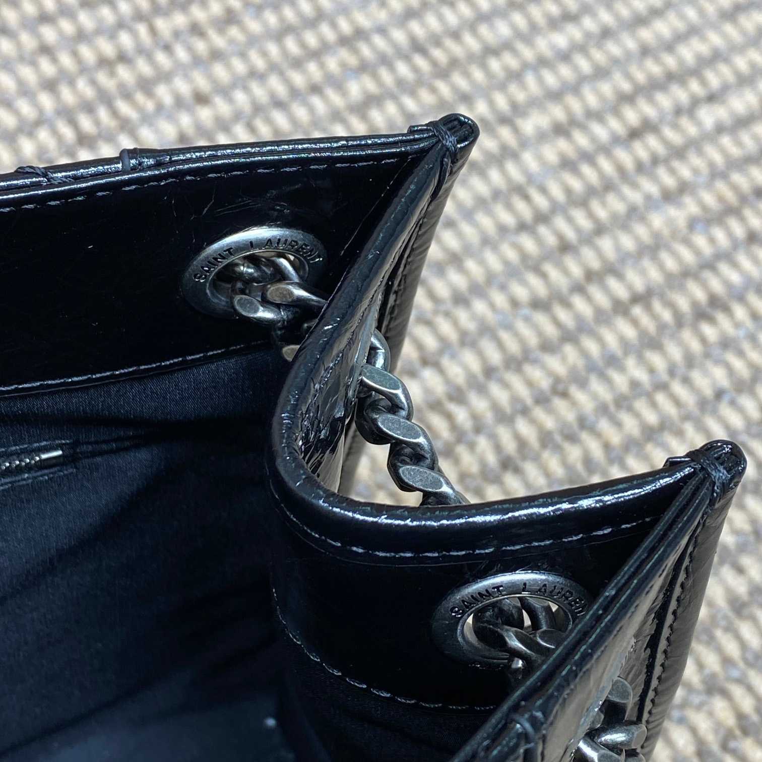 Saint Laurent NiKi Shopping In Vintage Leather - FashionPlug