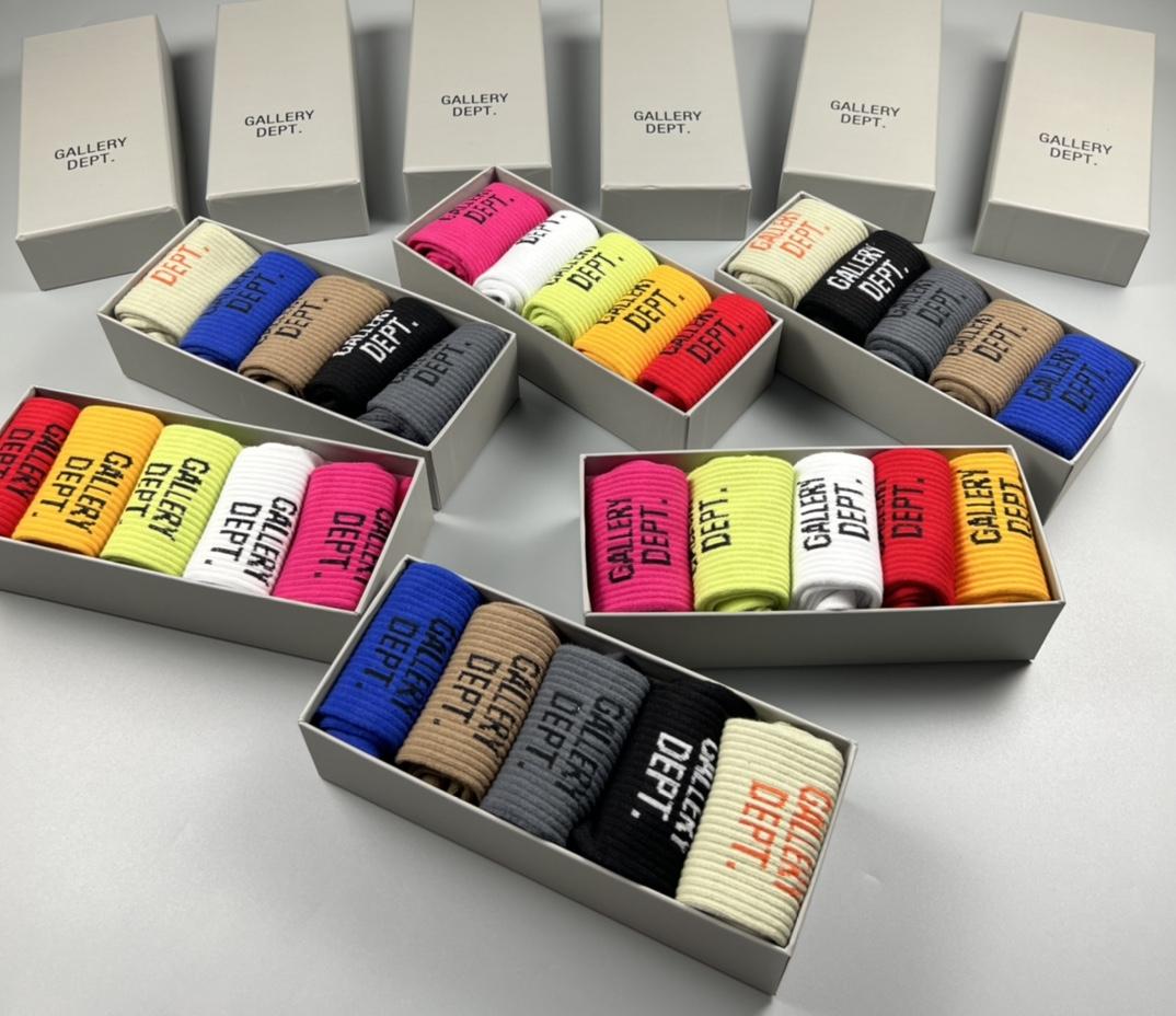Gallery Dept. Socks /Box - FashionPlug