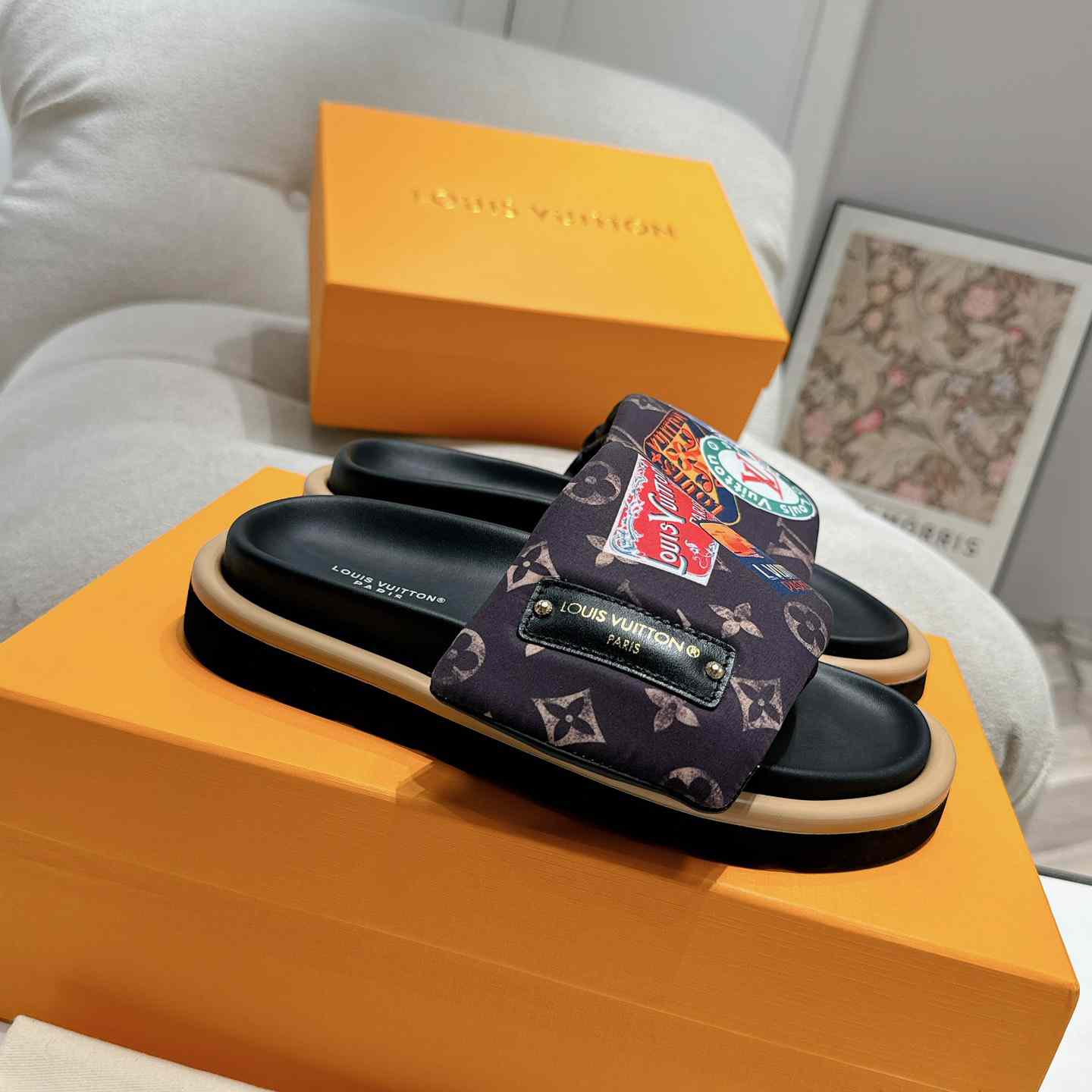 Louis Vuitton Pool Pillow Comfort Mule    1ACTDU - FashionPlug