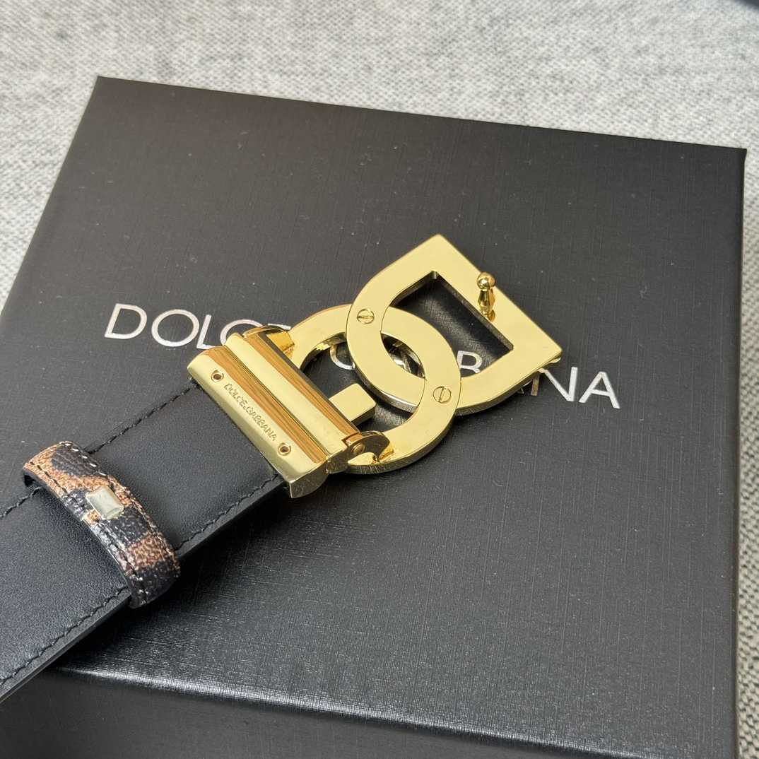 Dolce & Gabbana KiM Dolce & Gabbana Leopard-print Glossy Calfskin Belt With DG Logo - FashionPlug