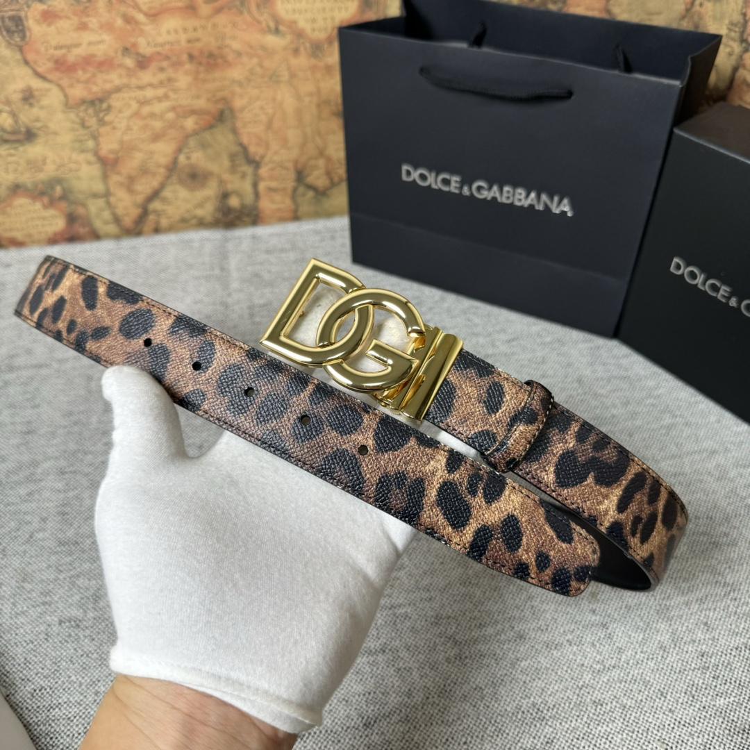 Dolce & Gabbana KiM Dolce & Gabbana Leopard-print Glossy Calfskin Belt With DG Logo - FashionPlug