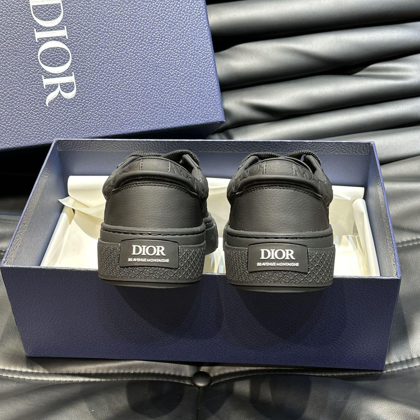 Dior B33 Sneaker  - FashionPlug