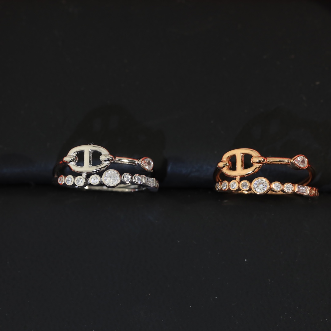 Hermes Chaine d'ancre Chaos Fancy Ring - FashionPlug