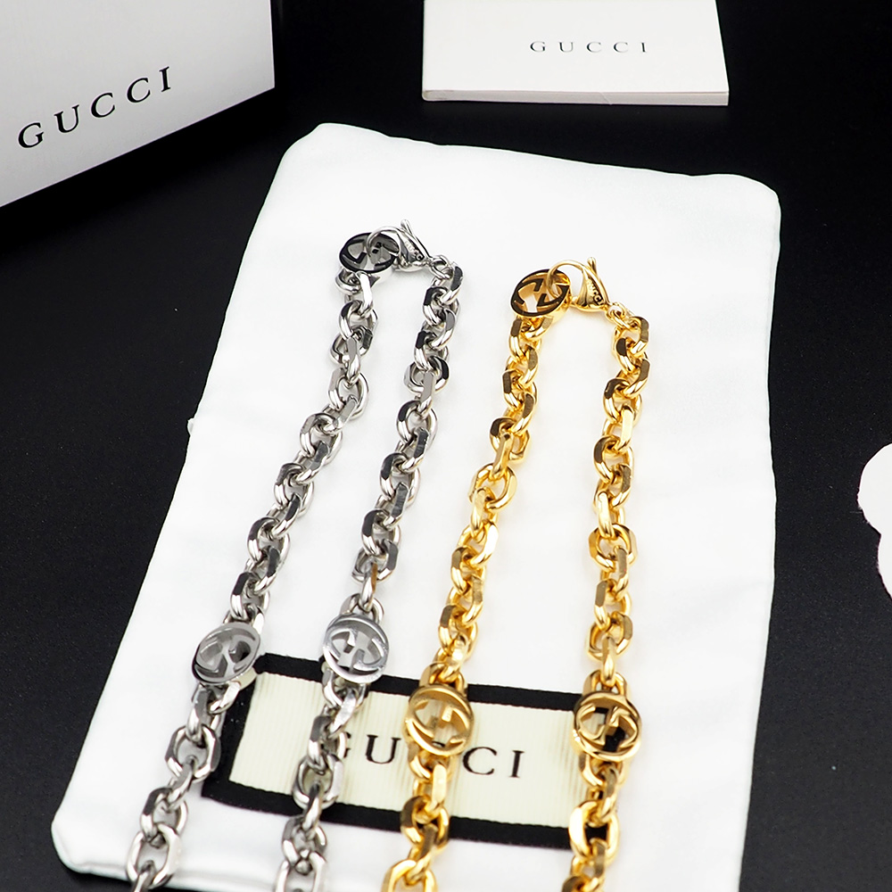 Gucci Interlocking Necklace - FashionPlug