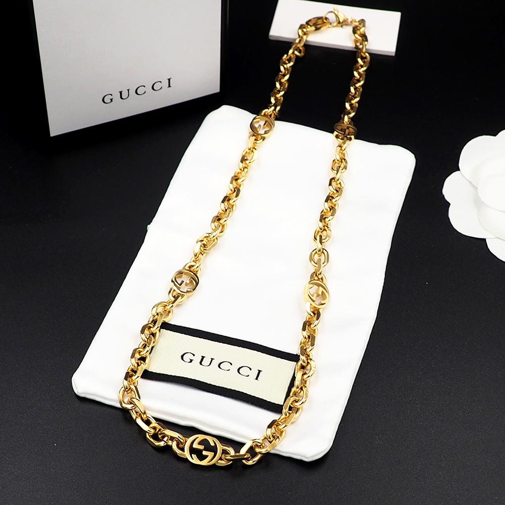Gucci Interlocking Necklace - FashionPlug